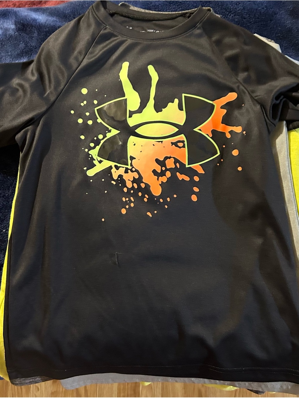 Bundle of 9 boys size 6-7 shirts for sports and play
